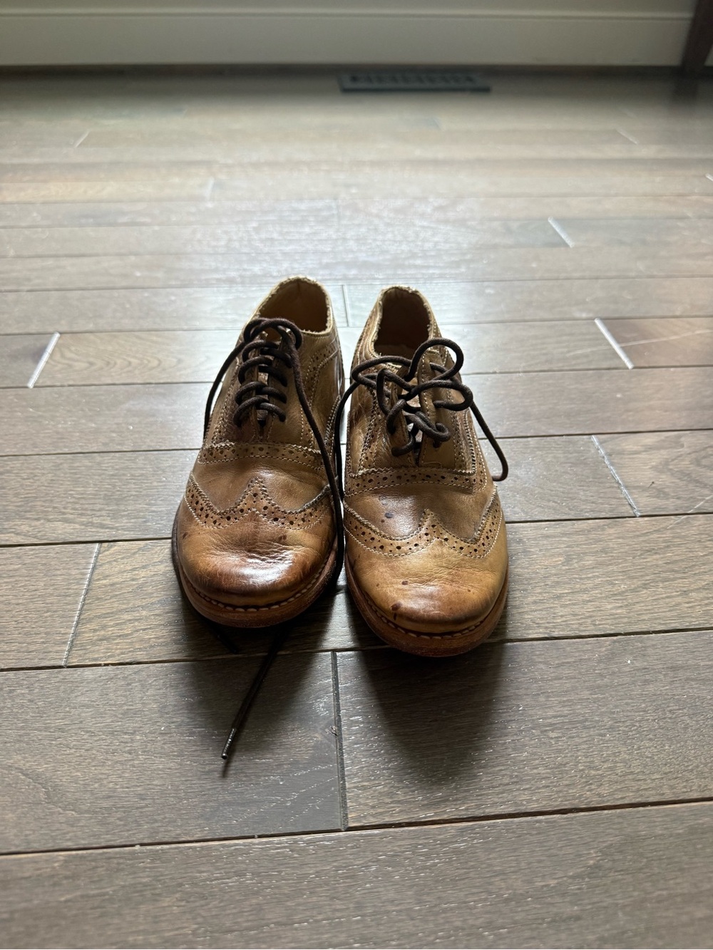 Brown Leather Wingtip Oxford Shoes - Men